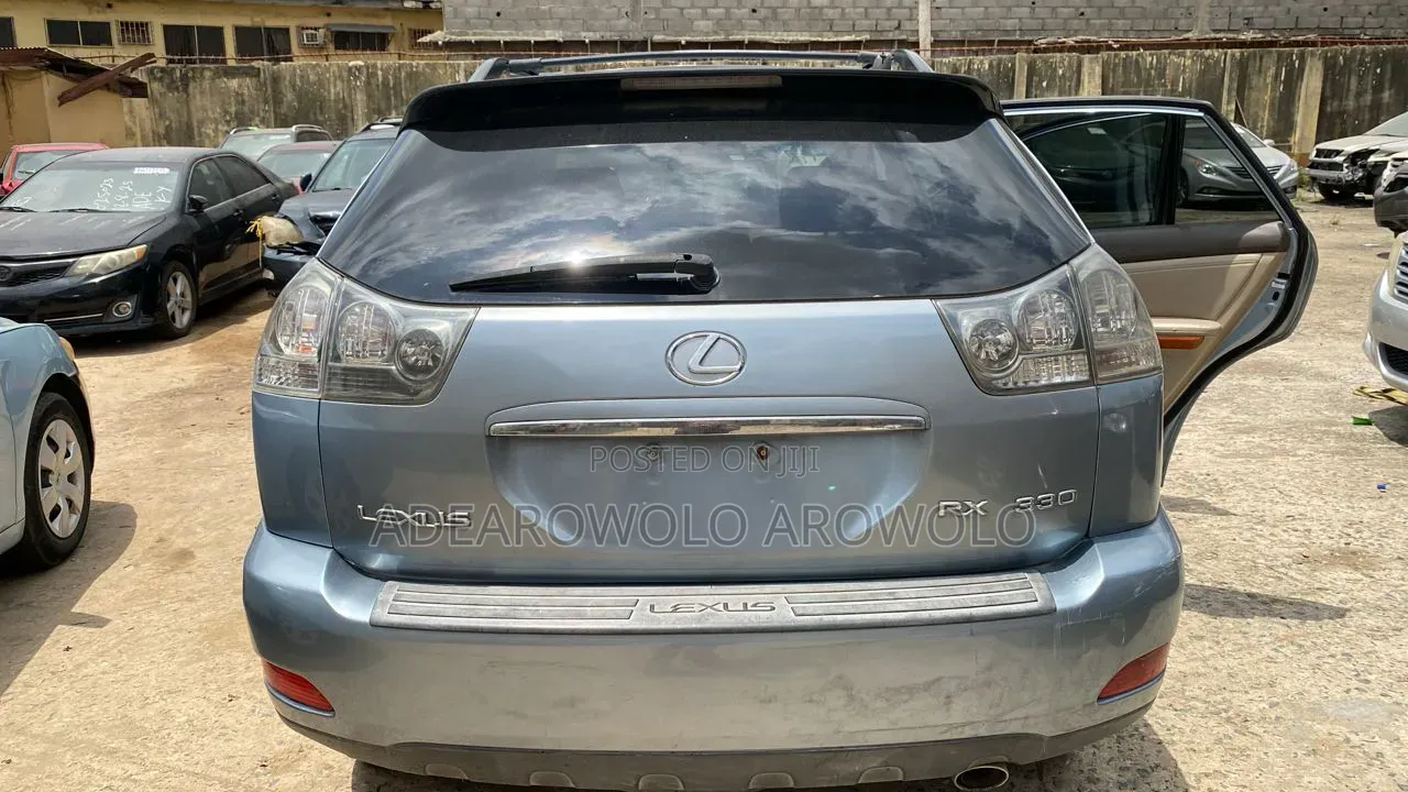 Lexus RX 330 2004 Blue