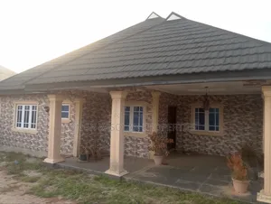 Furnished 3bdrm Bungalow in Ogbondoroko, Asa for sale