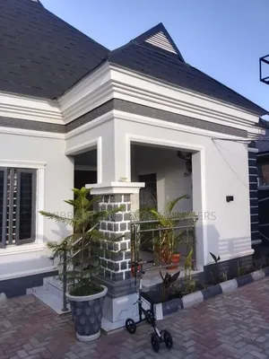3bdrm Bungalow in Karji By Yakowa, Kaduna / Kaduna State for sale