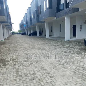 4bdrm Duplex in Atlantic Nominee, Olokonla for sale