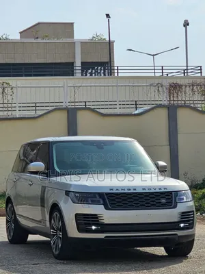 Land Rover Range Rover Vogue 2022 Gold