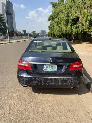 Mercedes-Benz E350 2010 Blue
