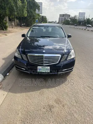 Mercedes-Benz E350 2010 Blue