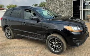 Hyundai Santa Fe 2010 Black