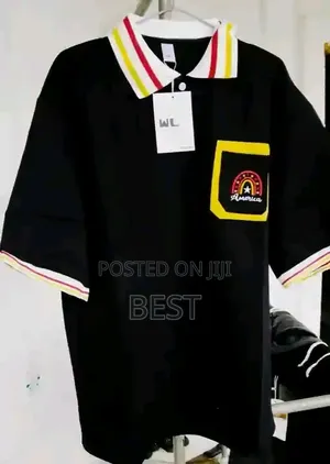 High Quality Luxury Men's Polo Available in Different Colors Sizes Ava