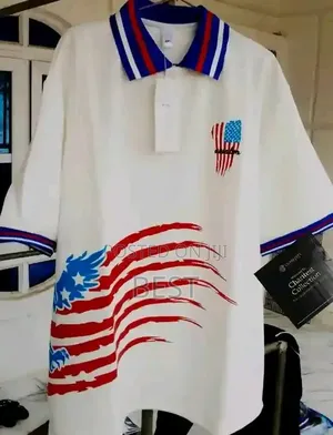 High Quality Luxury Men's Polo Available in Different Colors Sizes Ava