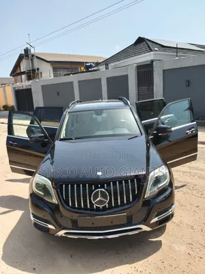 Car 2012 Black