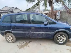 Opel Zafira 1.6 2006 Blue