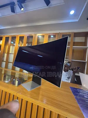 Samsung Odyssey Oled G8