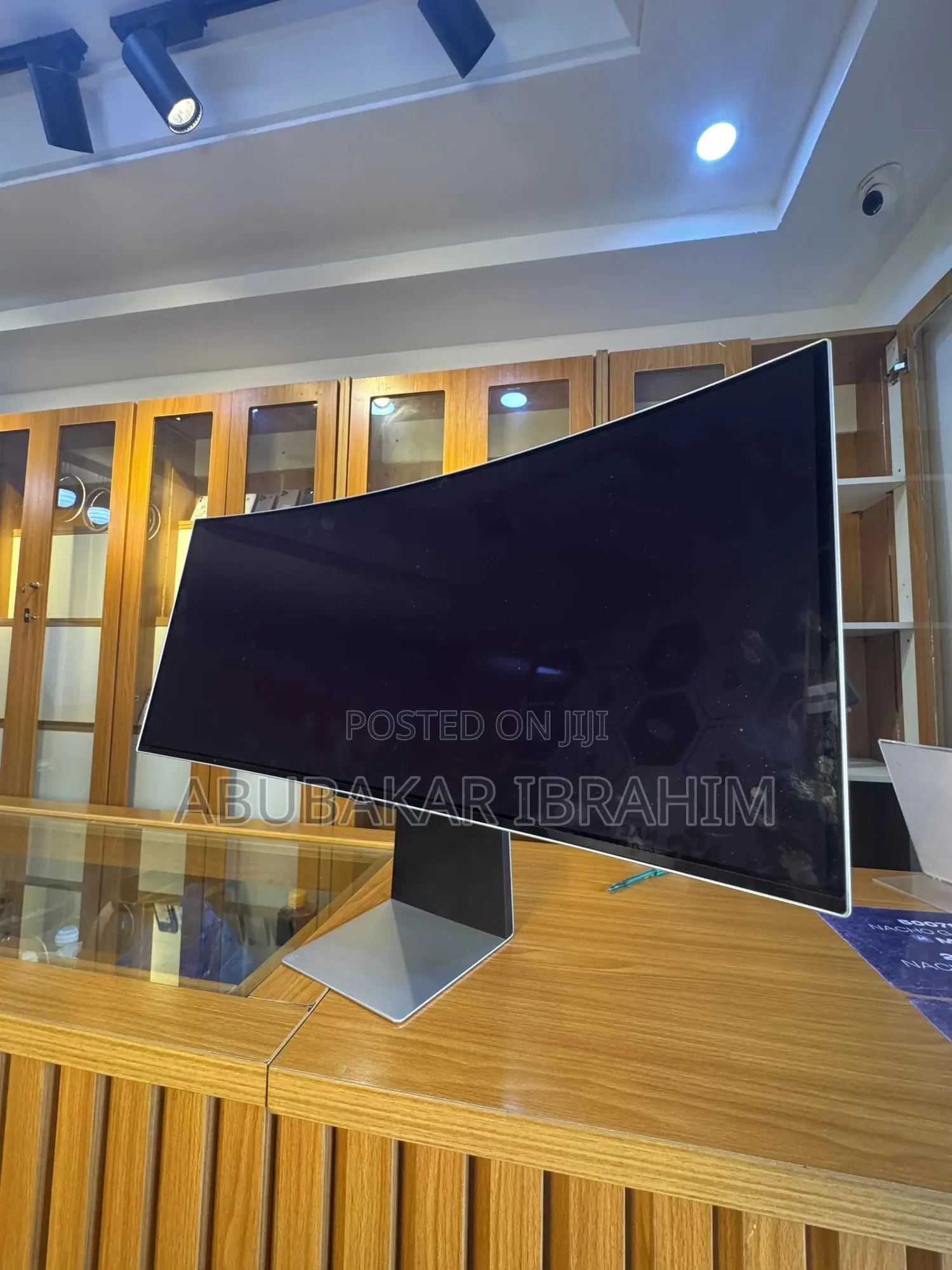 Samsung Odyssey Oled G8