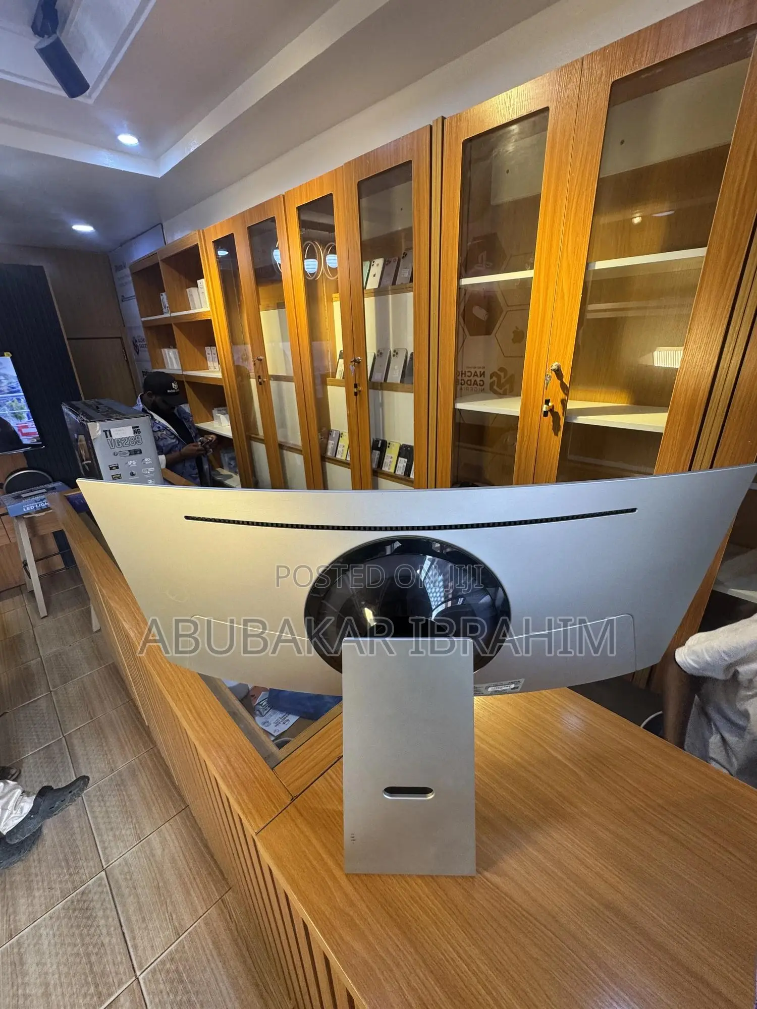 Samsung Odyssey Oled G8