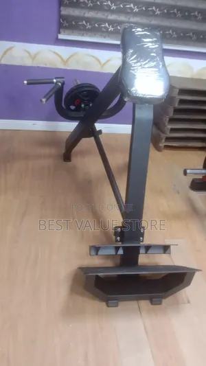 Commercial T Bar Row Machine for Strength Training Workout