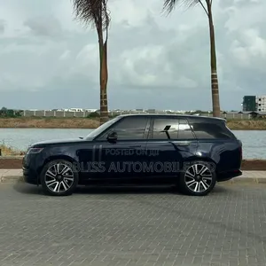 Land Rover Range Rover Vogue 2023 Blue