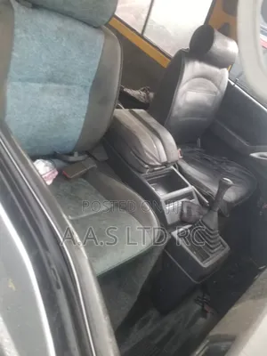 Mitsubishi Delica 2009 Silver