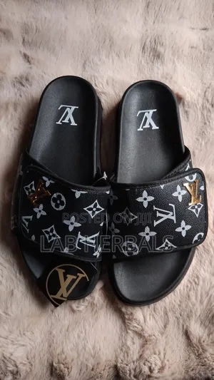 Beautiful Black Slide Slippers