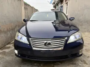 Lexus ES 350 2010 Blue