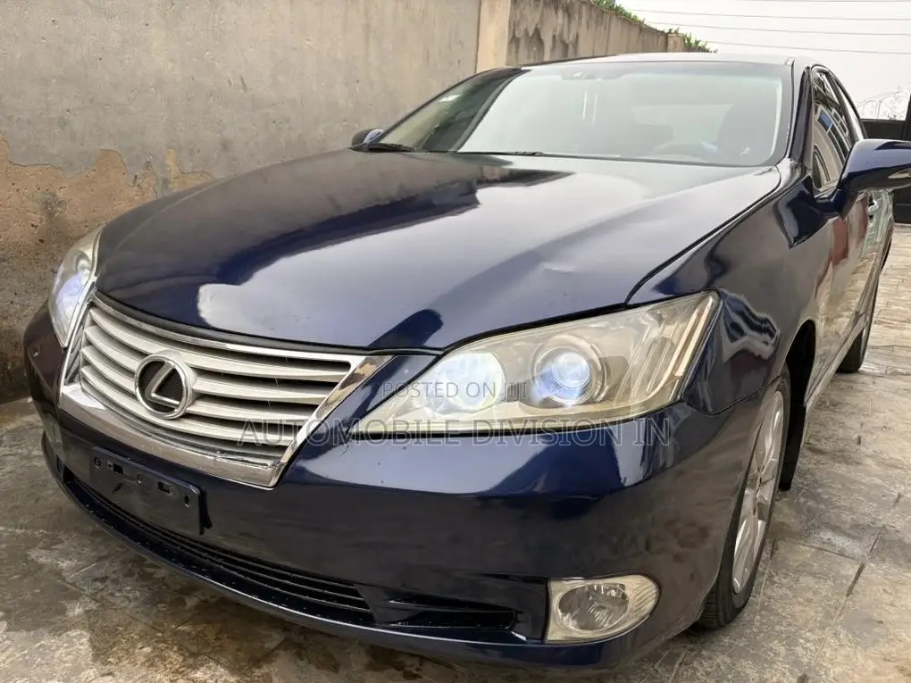 Lexus ES 350 2010 Blue