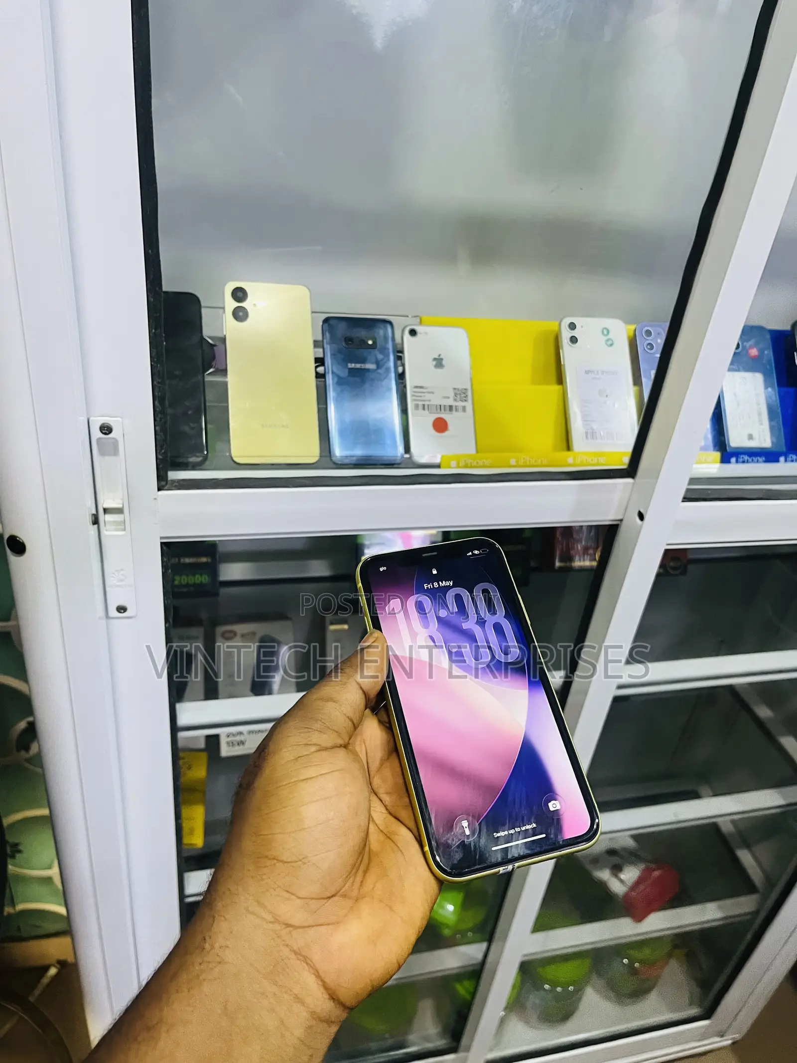 Apple iPhone 11 128 GB Yellow