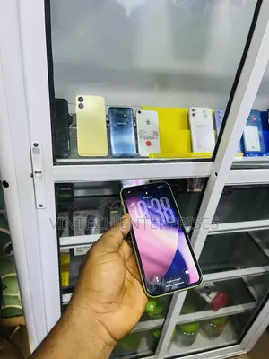 Apple iPhone 11 128 GB Yellow