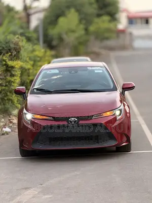 Toyota Corolla LE 2022 Red
