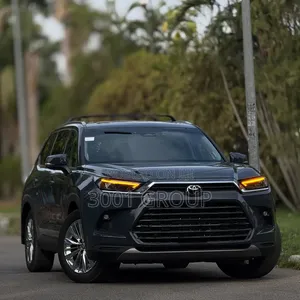 Toyota Grand Highlander Platinum AWD 2024 Blue