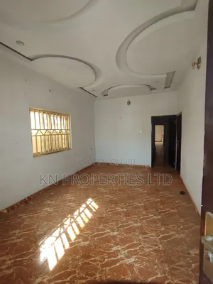 3bdrm Block of Flats in Area 1 for rent