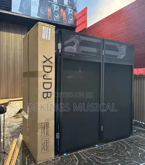 Mobile Dj Booth Stand