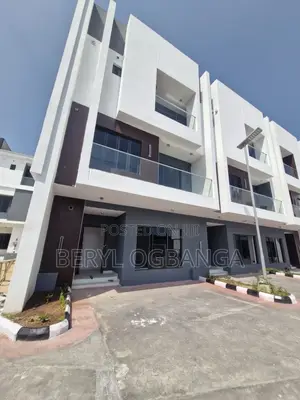 4bdrm Duplex in Lekki Phase 1 for sale