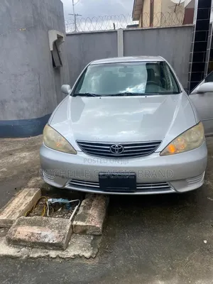 Toyota Camry 2006 Silver
