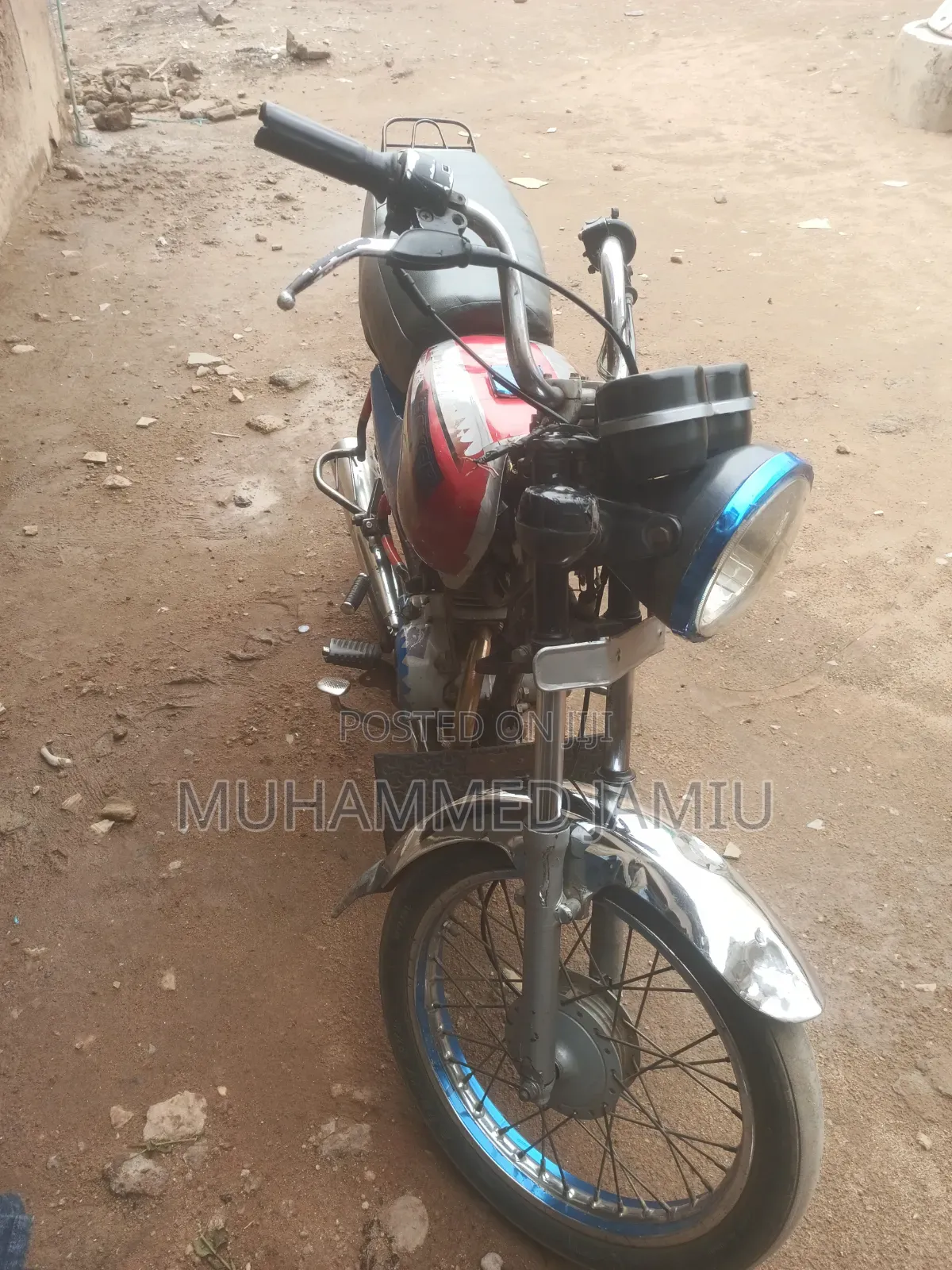 Bajaj Boxer 2023 Red