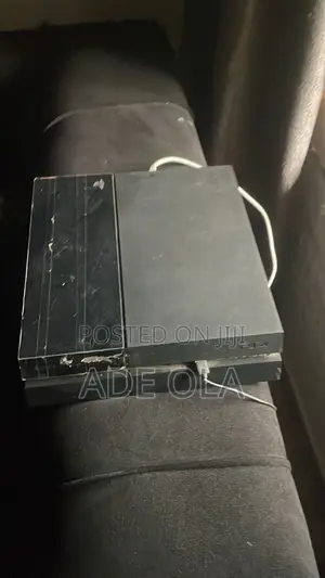 Fat Ps4 Normal Console for Urgently Sale. Working Fine