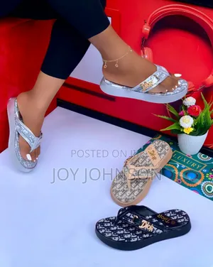 Footwear Pams