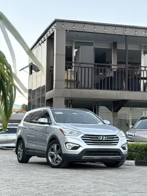 Hyundai Santa Fe Limited 4dr SUV AWD (3.3L 6cyl 6A) 2015 Silver