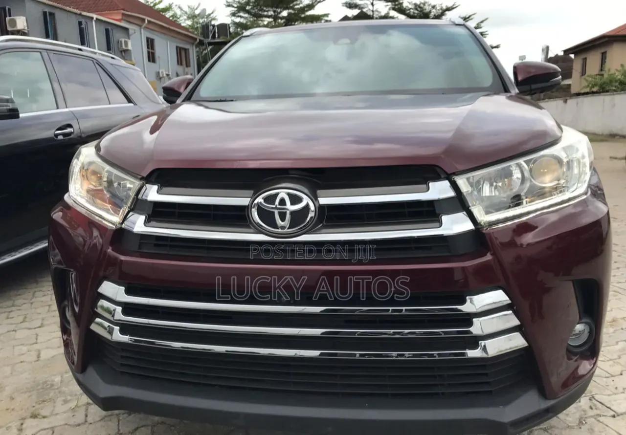 Toyota Highlander 2019 Red