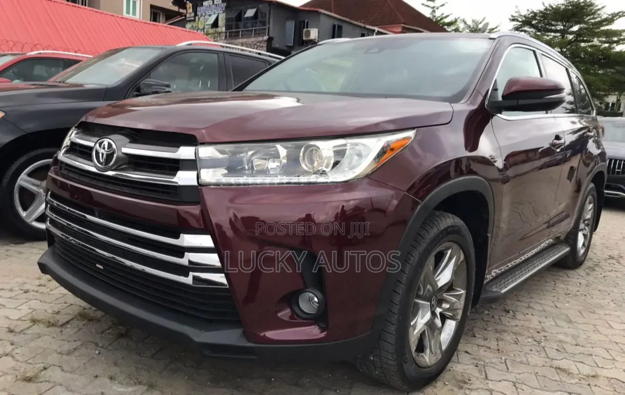 Toyota Highlander 2019 Red