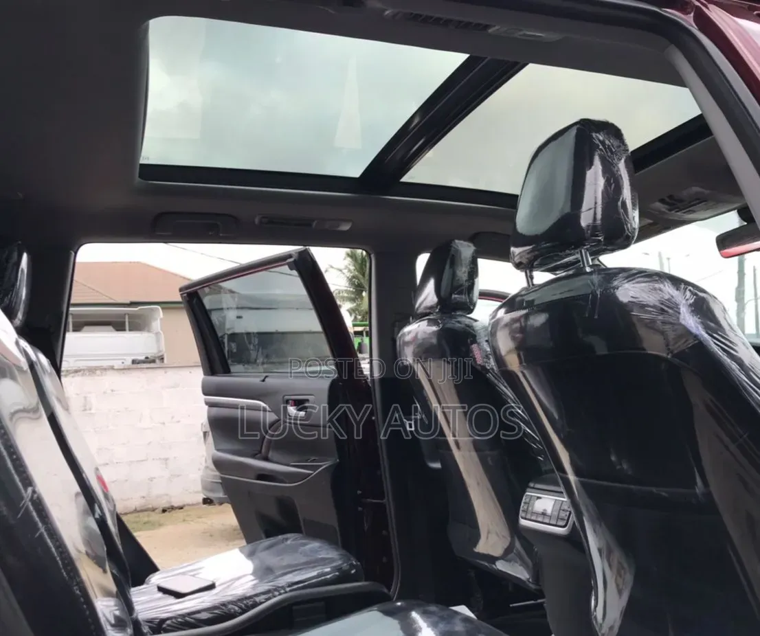 Toyota Highlander 2019 Red