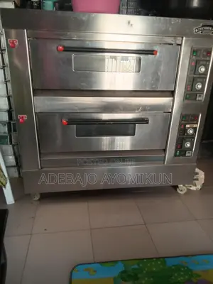 Commercial Oven Suitable for Malls and Mini Bakery