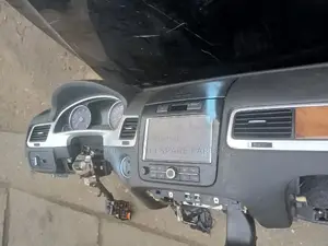 Complete Dashboard Touareg 2013 2016