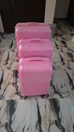 Set of Traveling Boxes