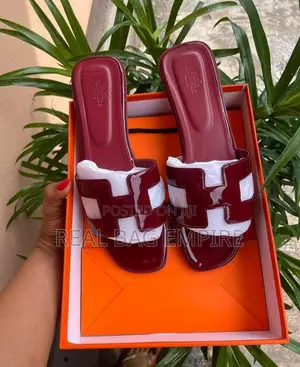 Hermes Slippers