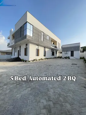 5bdrm Duplex in Dawaki for sale