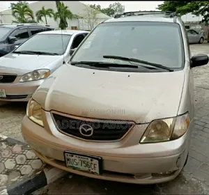 Mazda 5 2024 Gold
