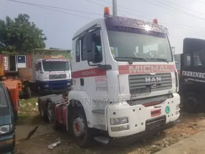 Man Diesel Tokunbo Tractor Head With 10 Tyres