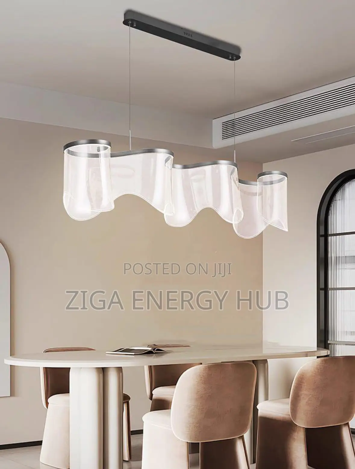 Luxurious Styled Dining Chandelier