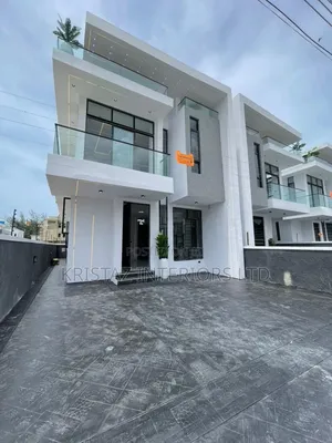 4bdrm Duplex in Lekki Phase 2 for sale