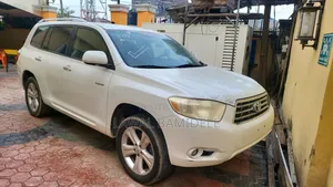 Toyota Highlander Limited 2009 White