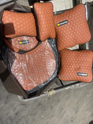 Smiling Face Black and Brown Colour Leather Seat Cover