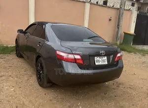 Toyota Camry LE 4dr Sedan (2.4L 4cyl 5A) 2009 Gray