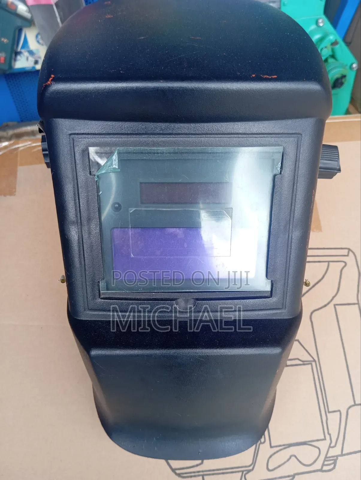 Automatic Darkening Welding Helmet