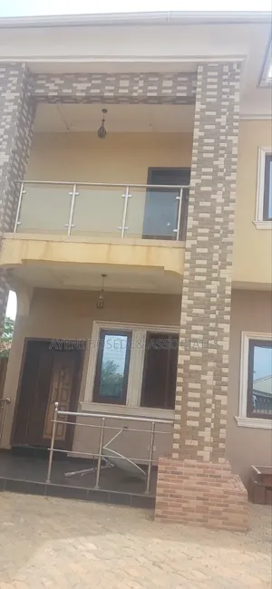Furnished 1bdrm Block of Flats in Bankole Estate, Obafemi-Owode